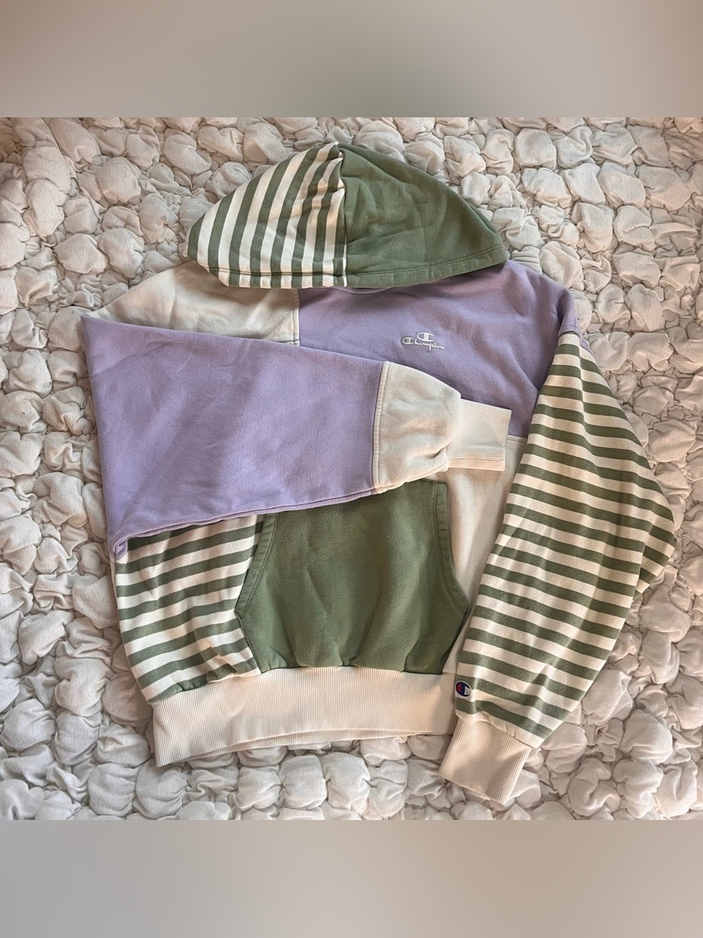 Champion Colorblock Lavender & Olive Sweatshirt